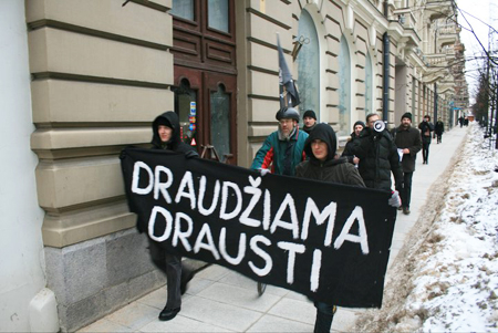 drauzdiama_drausti