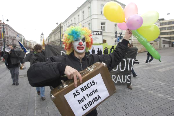 demokratijos laidotuves